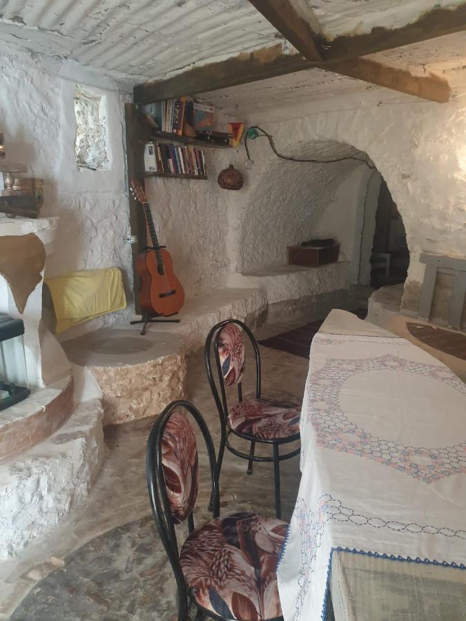 Shotgun Hostel & Guesthouse Vuno Extérieur photo