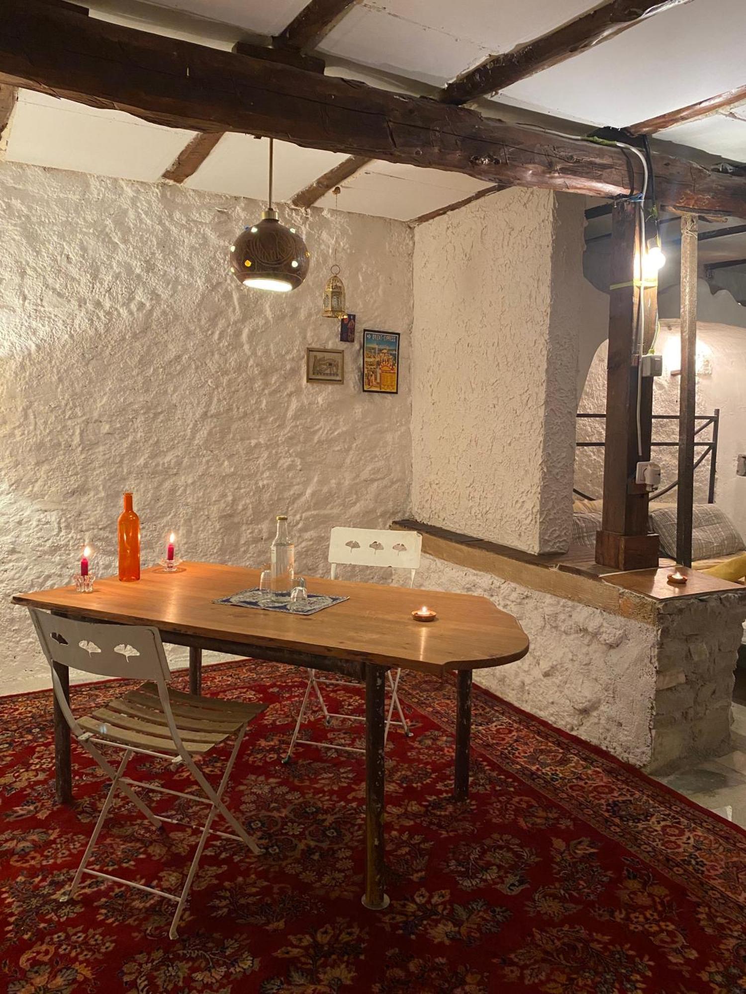 Shotgun Hostel & Guesthouse Vuno Extérieur photo